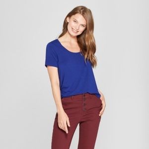 NWT Women's Any Day Short Sleeve Scoop T-Shirt